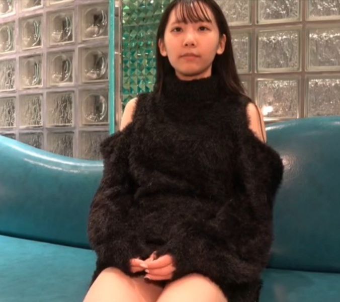 UNCOMMITTED淫荡美臀留学生高能混剪合集，撸管必备，太骚啦（完整版看简界）